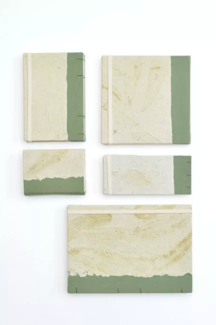 Cuadernos papel reciclado color verde