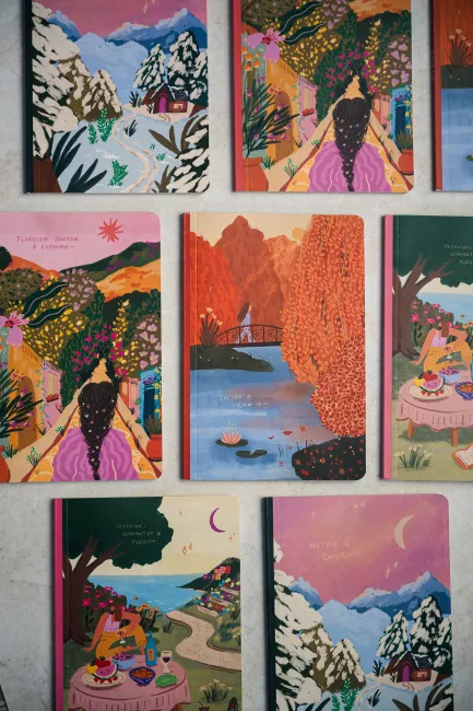 Cada cuaderno tiene una propuesta y preguntas que te van a permitir conectar con la naturaleza y energía particular de esos meses.