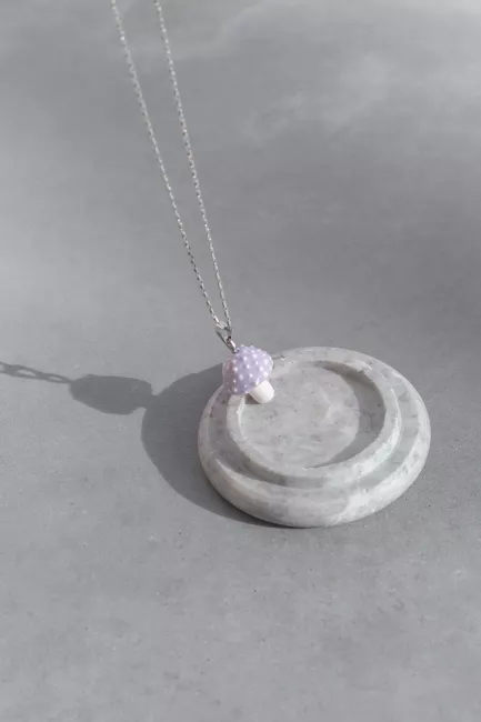 dije con cadena de honguito